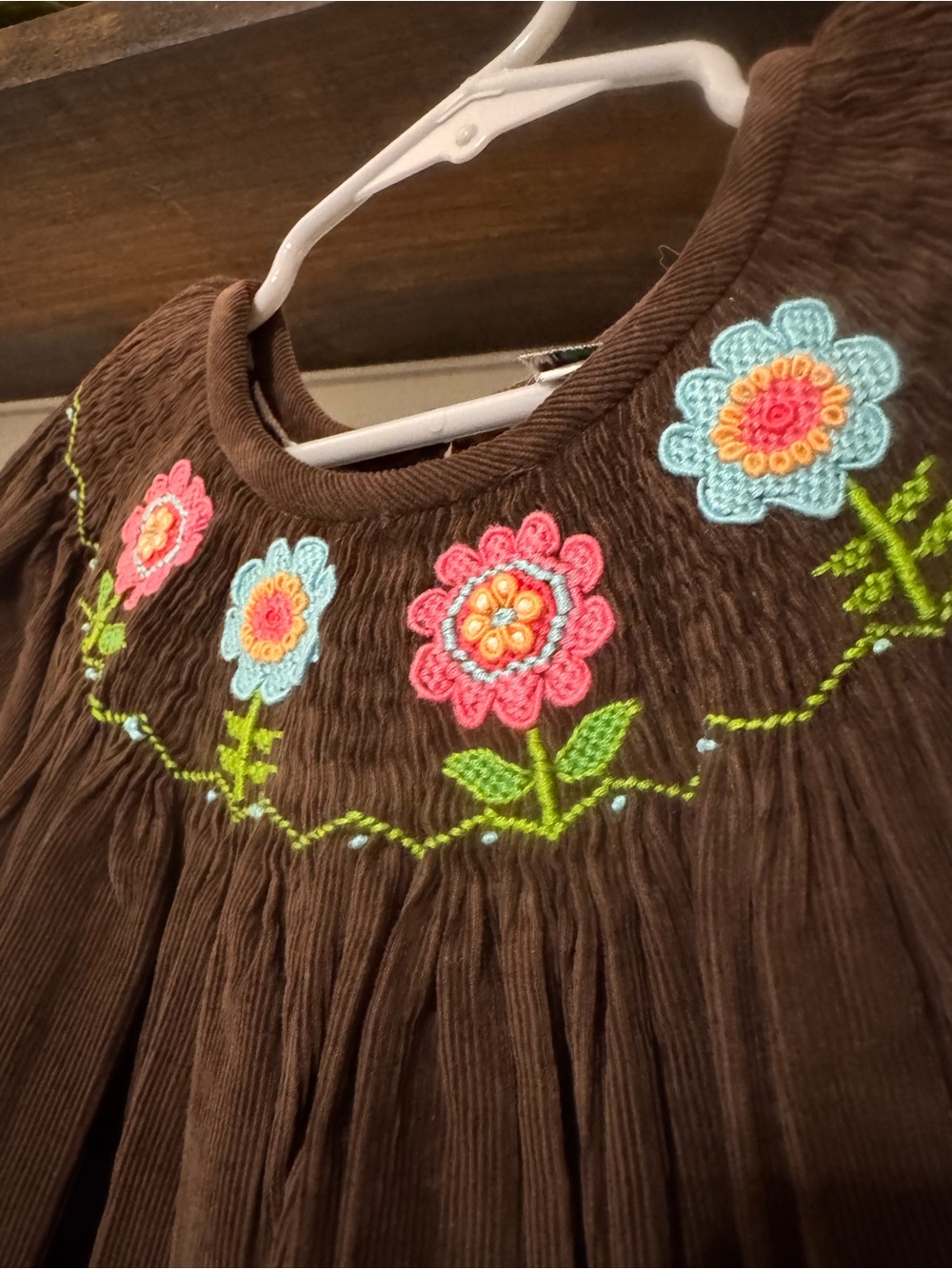 SHRIMP AND GRITS BOUTIQUE GIRLS SIZE 6 SMOCKED FLOWER DRESS EUC